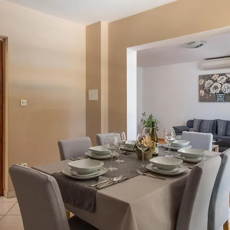 Holiday home Gorgeous In Labin With Wifi Mali Turini