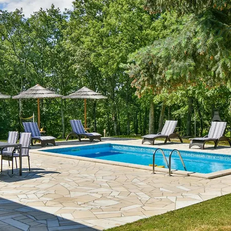 Holiday home Gorgeous In Labin With Wifi
