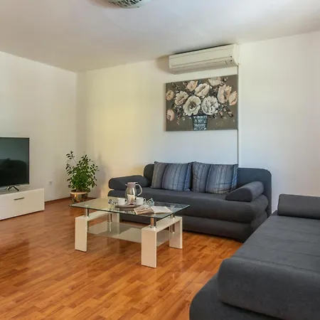 Marici Ii Tatil Evi Labin (Istria)